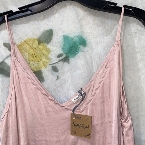 NWT HELLO NITE! 2-TIER BLUSH CAMI SZ M SEE MEASUREMENTS - Picture 2 of 11